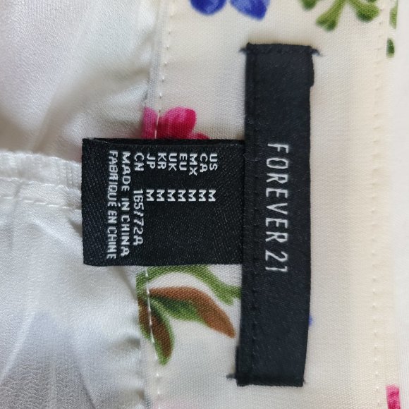 Adorbz Forever 21 Tap Pant Skort with Sweet Floral Design and Fun Details - Picture 7 of 7